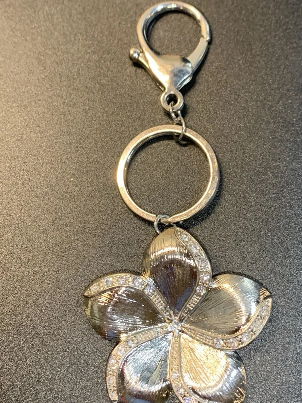 N/A silver tone